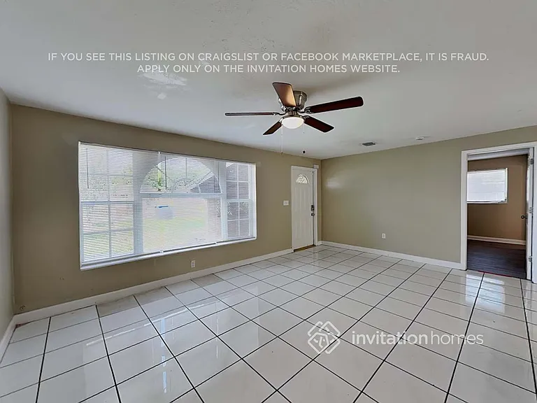 2401 Jamaica Dr — Photo 3