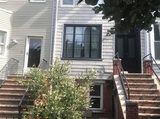433 10th St #1, Brooklyn, NY 11215