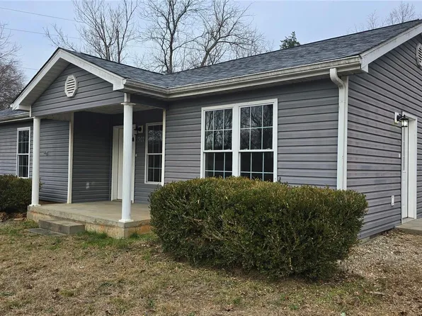 301 N Benton St, Waynesville, MO 65583
