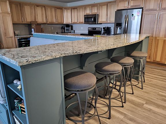 2nd image of 8533 Ellenwood Estates Dr