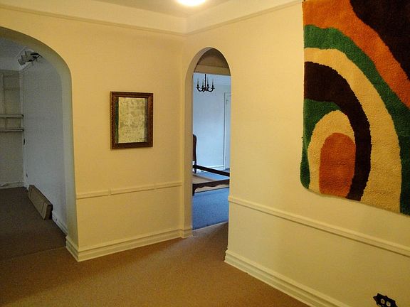 2nd image of 117-01 Metropolitan Ave #C6h
