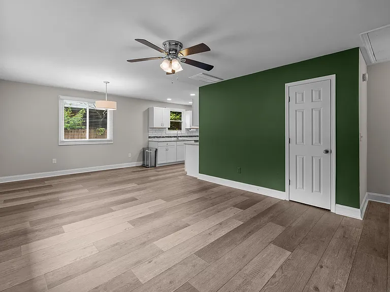 5008 Unaka Ave — Photo 9