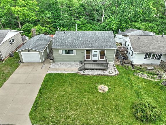 2nd image of 140 Phillips Dr