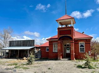 435 Oregon Shortline Rd, Dell, MT 59724