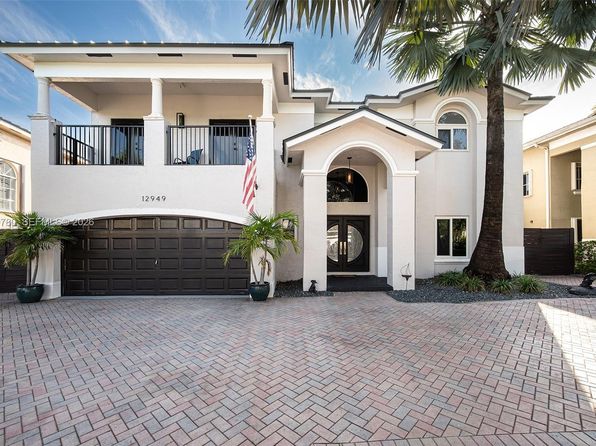 4+1 Mülk — 12949 SW 140 Street Rd, Miami, FL 33186, Miami
