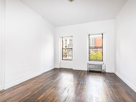 5th image of 1341 2nd Ave APT 2S