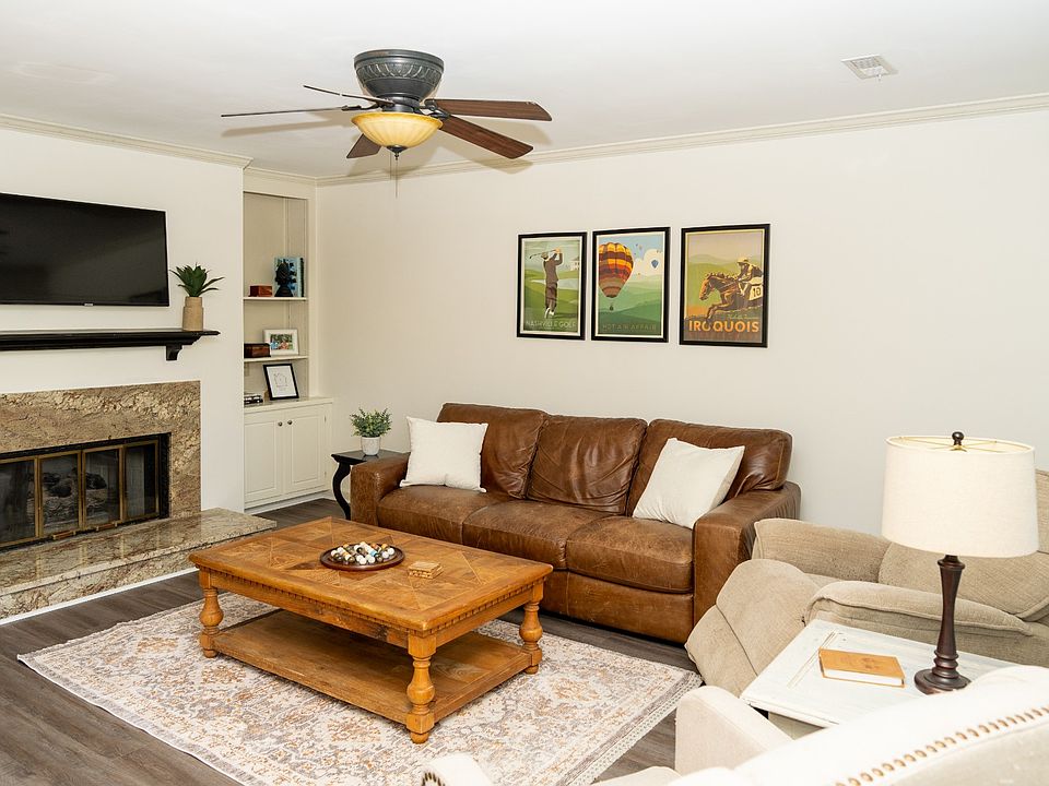 1st image of 1006 Brentwood Pt
