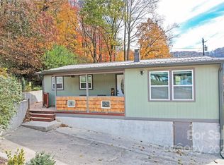 344 Oxner Cove Rd, Waynesville, NC 28786