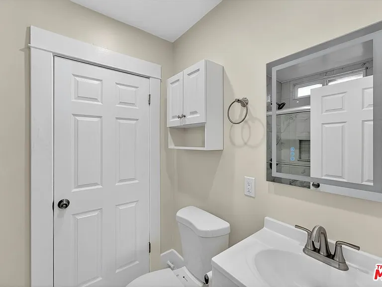 5008 S Wilton Pl — Photo 11