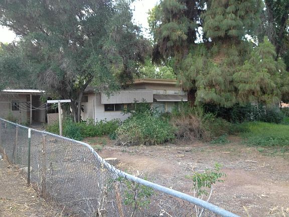 2nd image of 406 N Val Vista Dr