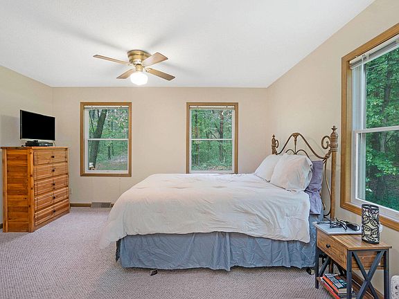 5th image of 4170 Nantucket Dr