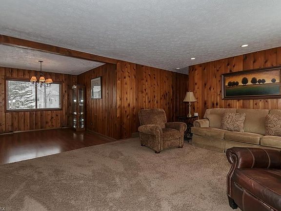 2nd image of 5416 Wilson Dr