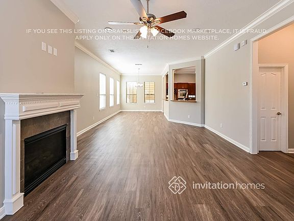 3rd image of 912 W 25th St Unit 1