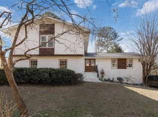 2001 Village North Rd, Dunwoody, GA 30338