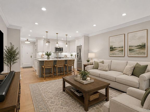 4th image of 910 Stuart Avenue #2EF