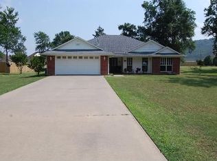307 Foothill Dr, Poteau, OK 74953