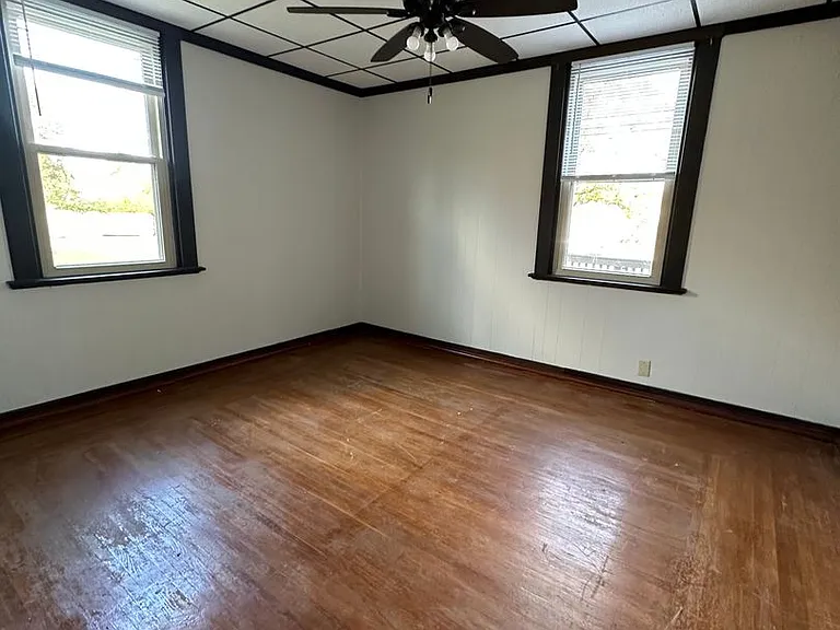 3468 Mayfair Ave — Photo 13