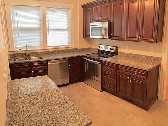 2nd image of 2873 Observatory Ave #2