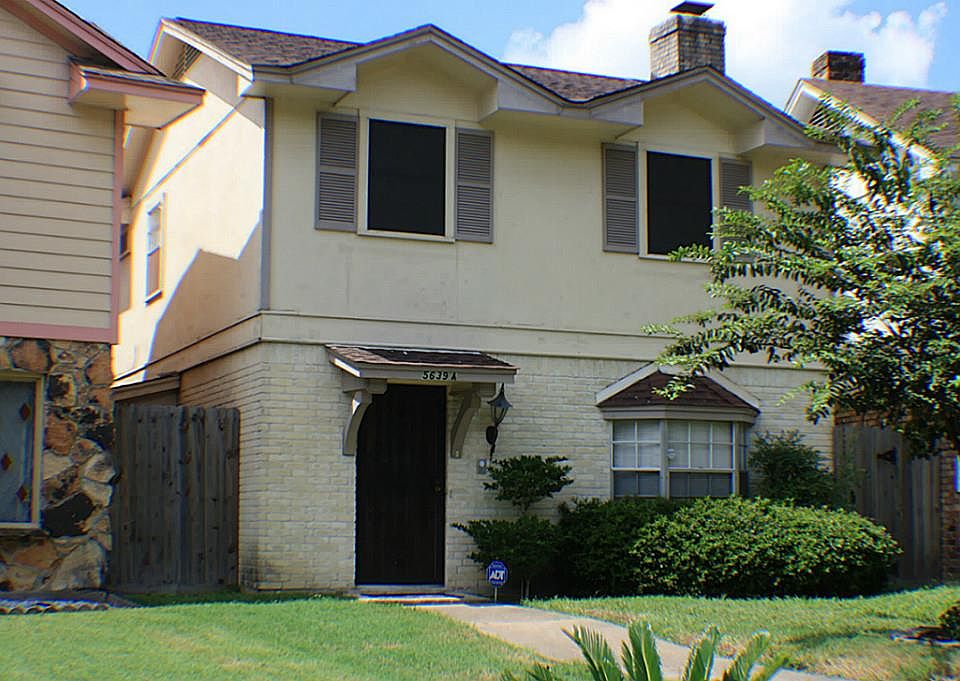 1st image of 5639 Sheraton Oaks Dr Unit A