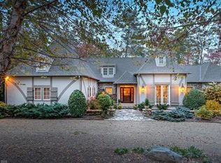 93 Chauncey Cir, Asheville, NC 28803