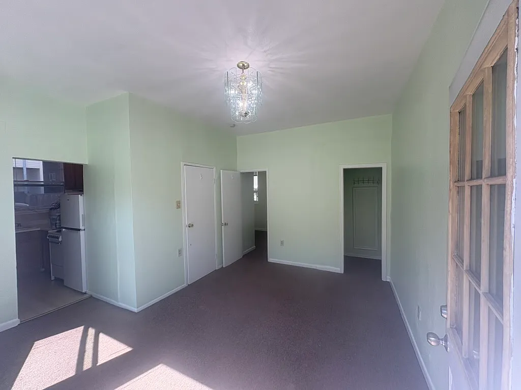 2 bed, 800 sqft, $1,800 — Photo 4
