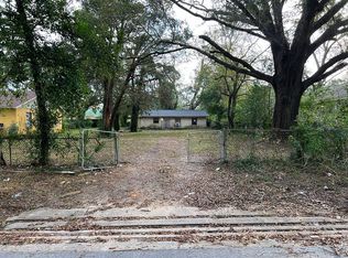 2203 W Lakeview Ave, Pensacola, FL 32505