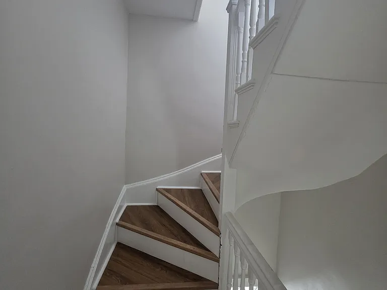 26 Warner St #1 — Photo 10