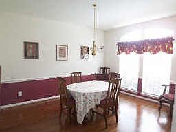 3rd image of 801 Shadie Pine Ln