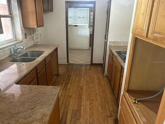 5th image of 1749 HAVERHILL DRIVE