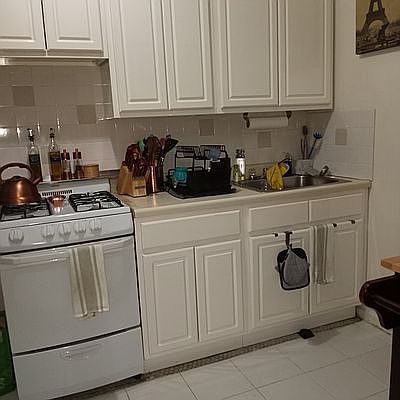 2nd image of 2331 29th St APT 4