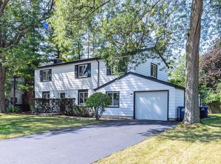312 Pine St, Deerfield, IL 60015