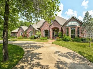 7701 Tangle Vine Dr, Edmond, OK 73034