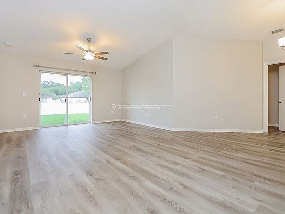 3rd image of 3117 Summer House Dr
