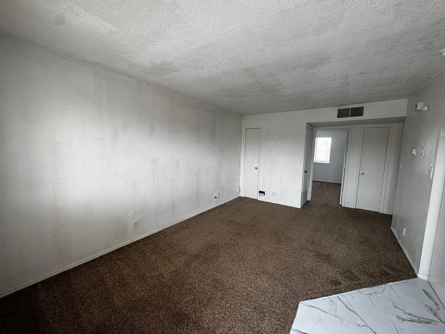 55 Darlene Rd SE — Photo 3