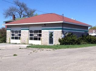 621 N Mitchell St, Cadillac, MI 49601