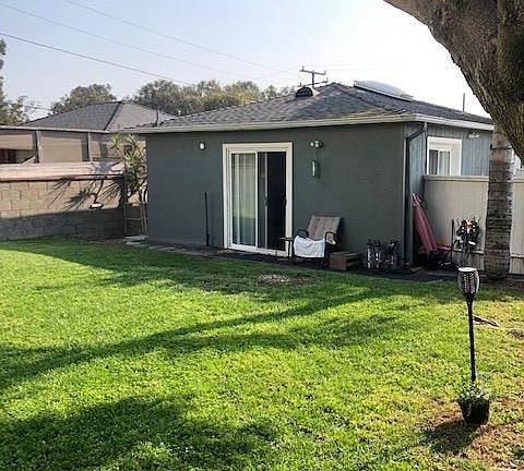 4th image of 2729 Andreo Ave