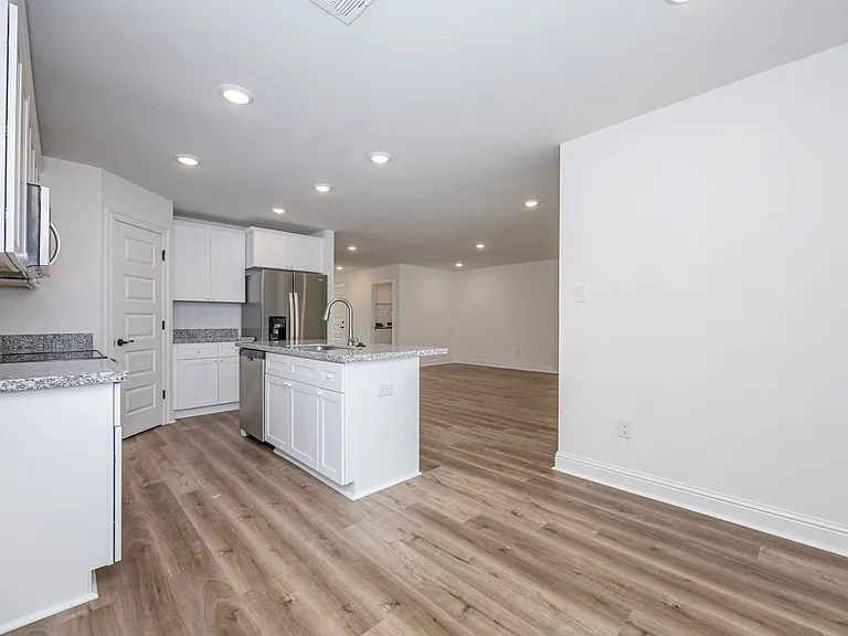 3711 Olivia Dr — Photo 26