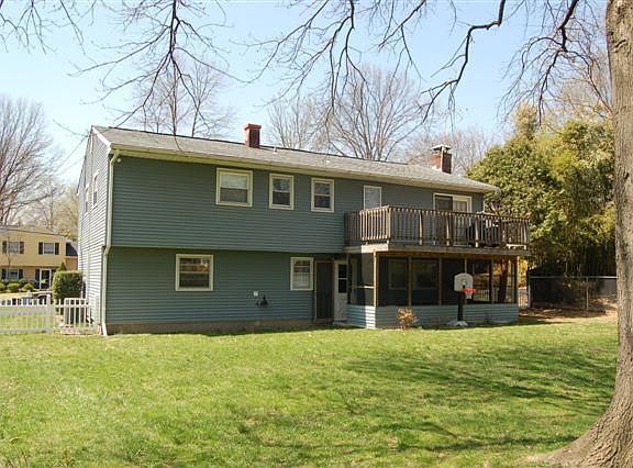2nd image of 37 Kirby Dr