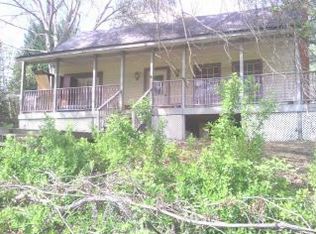 180 Groover St, Ball Ground, GA 30107