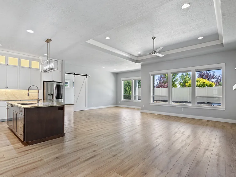 9042 S La Pampa Way — Photo 9