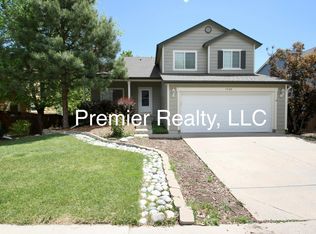 9724 Crosspointe Dr, Highlands Ranch, CO 80130