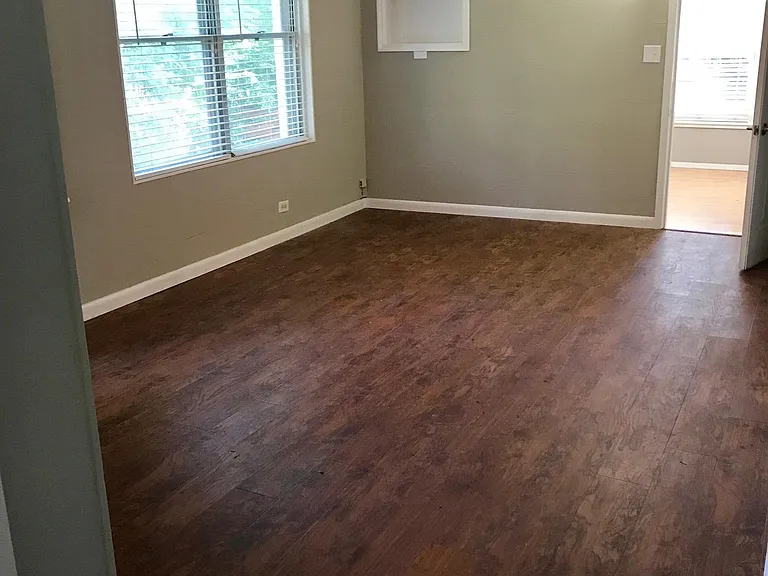 183 Northwestern Ave — Photo 3