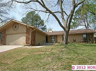 8208 S College Ave, Tulsa, OK 74137