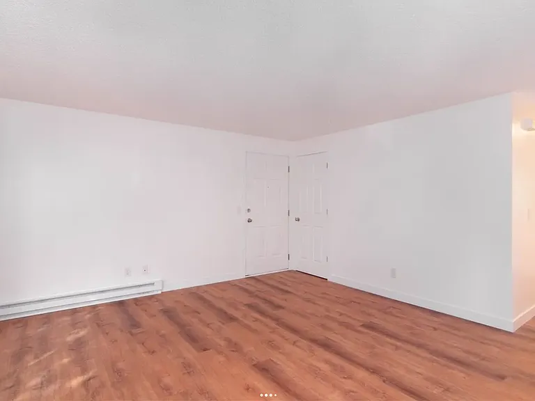 13214 E Skyview Ave — Photo 2