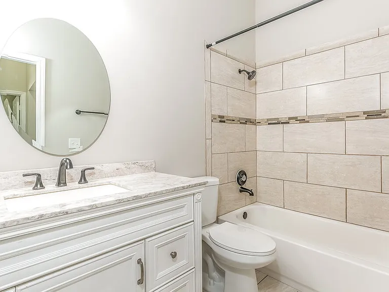 8728 Grandee Dr — Photo 14