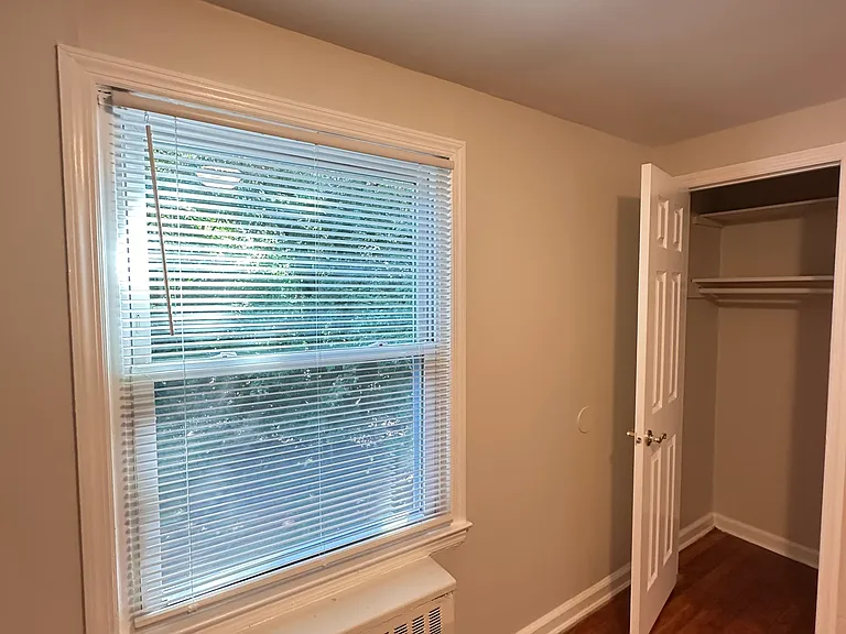 37A Hawthorne Dr #2 — Photo 16