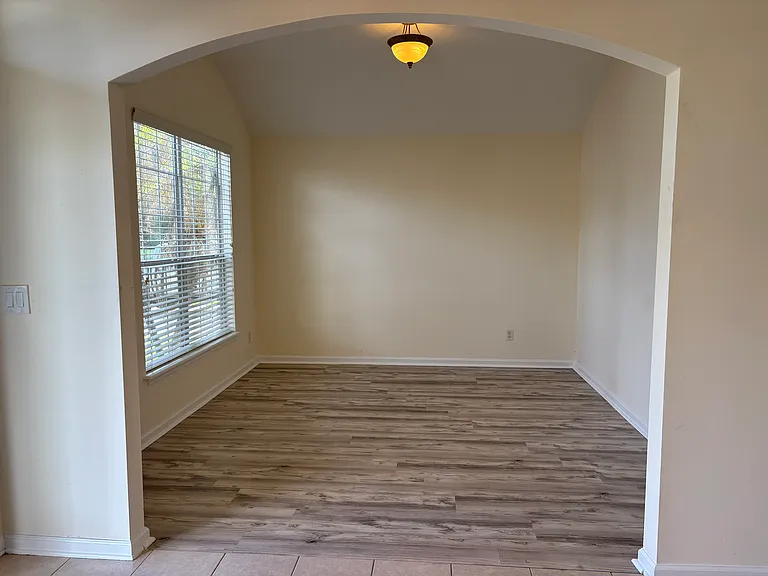 205 N Hidden Tree Dr — Photo 5