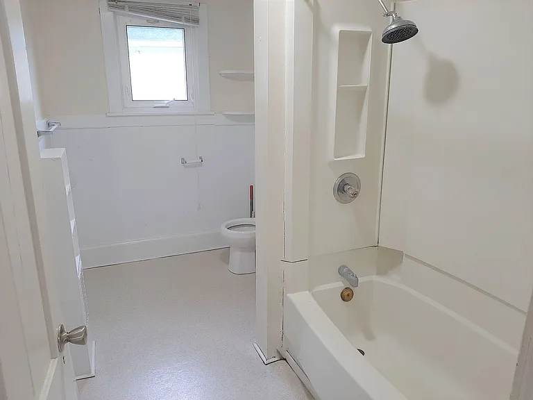 123 Columbia St #123 — Photo 23