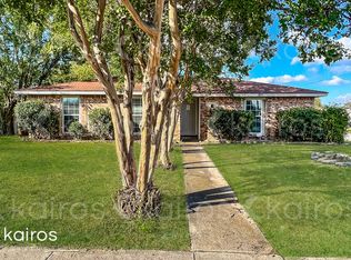 801 Cherry Hills Dr, Lancaster, TX 75134