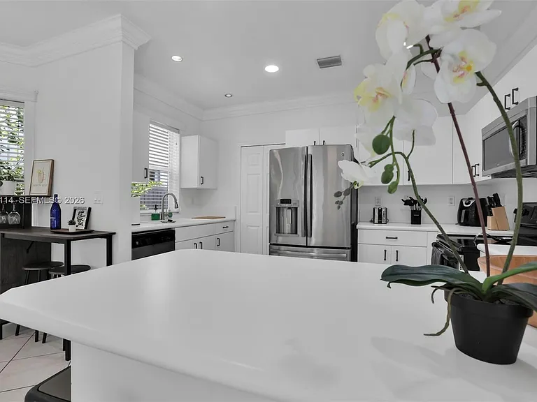 15270 SW 115th Ter — Photo 9